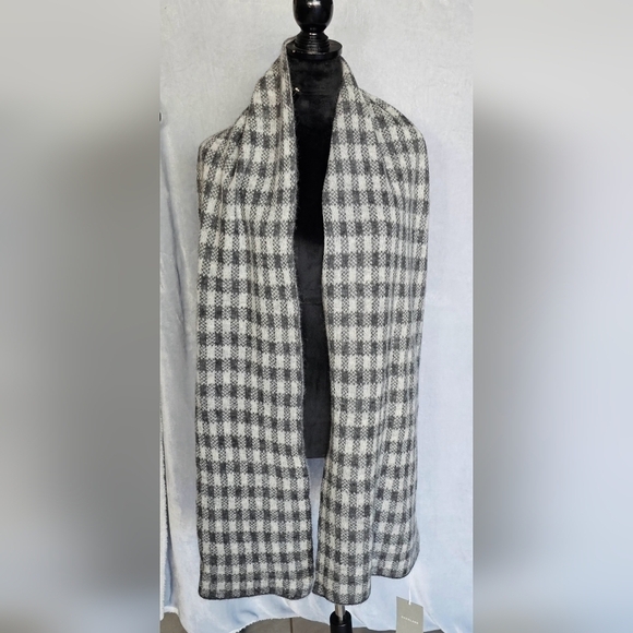 🆕Everlane Unisex The Alpaca Patterned Scarf Gray Buffalo Check One Size NWT - Picture 2 of 9